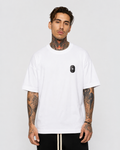 Tricou 01 Countdown, alb, purtat de model